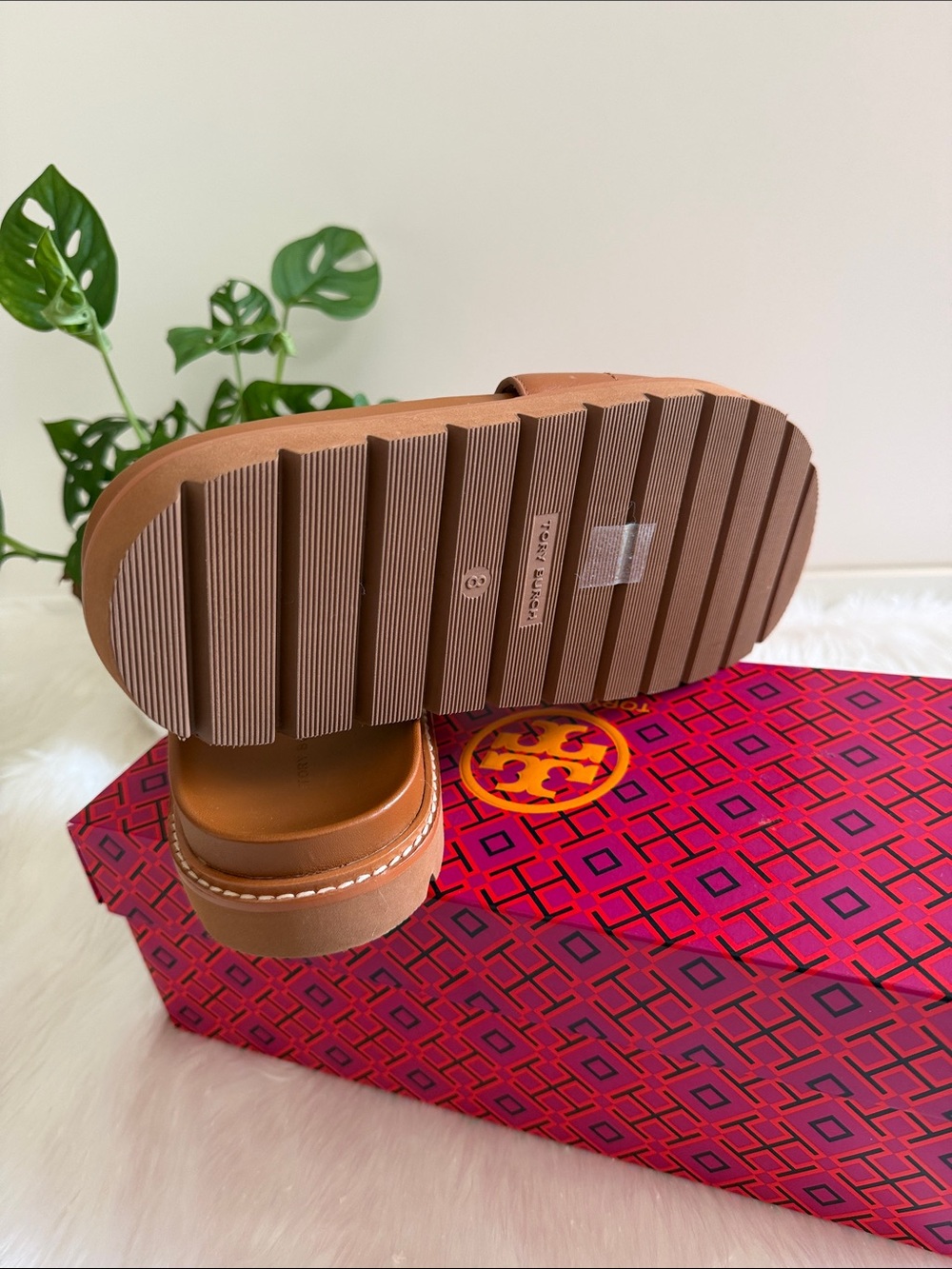 Tory Burch Everly Anatomic Lug Paris Nappa Slide - Picture 7 of 8